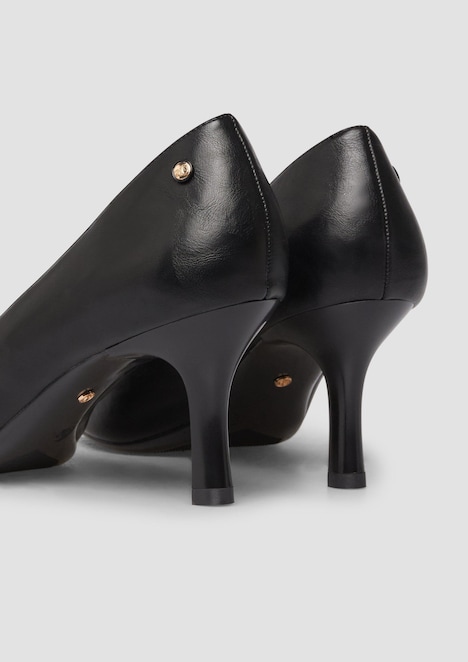 Pumps in Lackleder-Optik