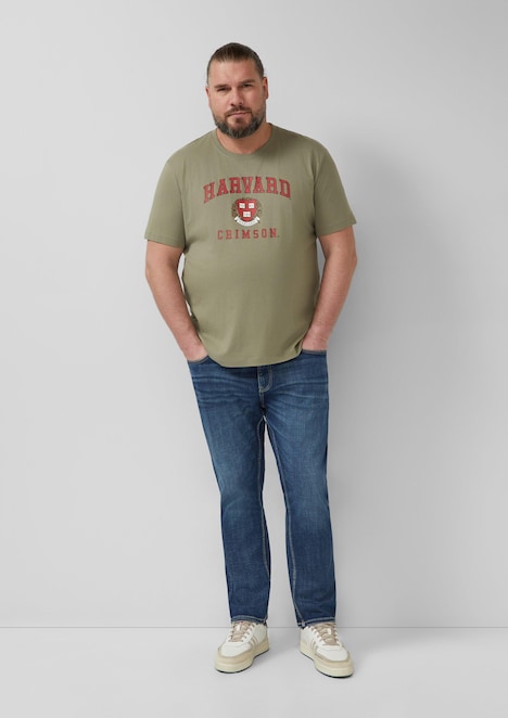 T-Shirt mit College-Artwork