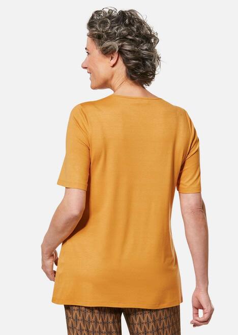 Zeitloses Shirt mit modernem Raffdetail