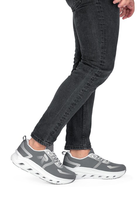 Sneaker Low U3504
