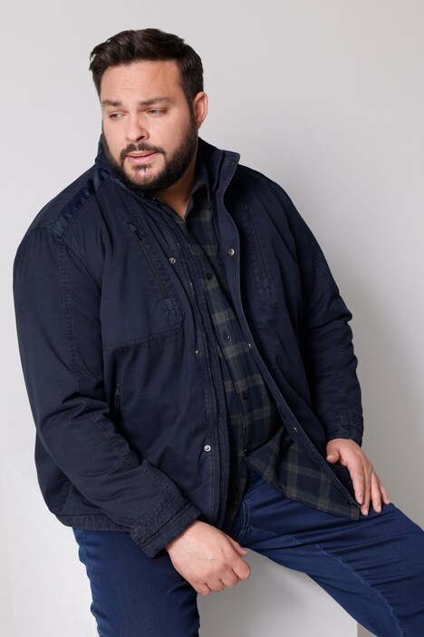 Jacke mit praktischen Taschen