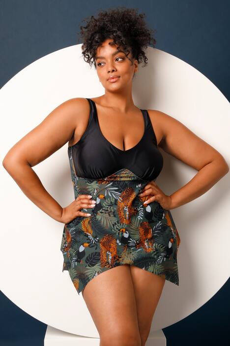 Tankini in modischer Zipfelform