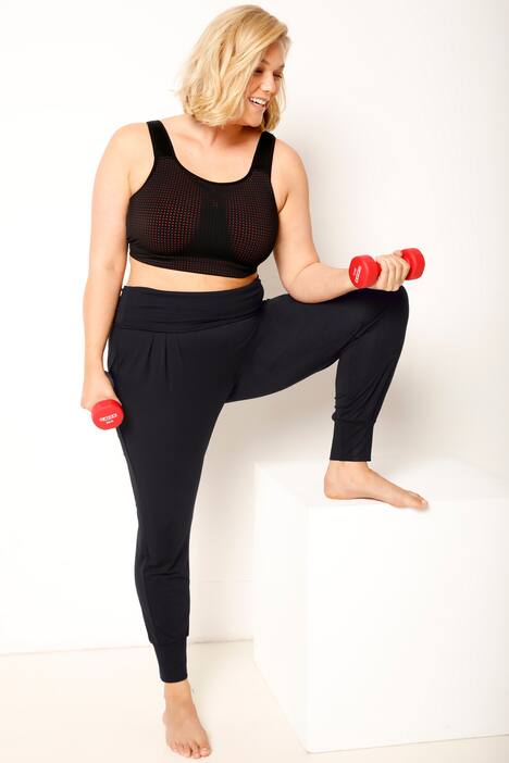 Sportbeha met hoger uitgesneden zijbrug