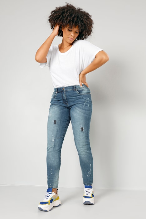 Jeans mit Destroyed-Effekten