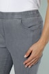 Slim fit 4-pocket jeans with decorative seam and elastic waist