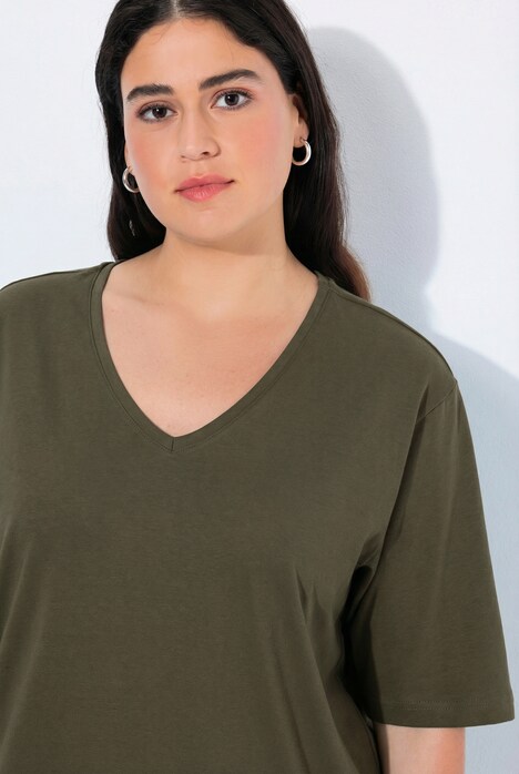 T-shirt, V-hals, relaxed, korte mouw