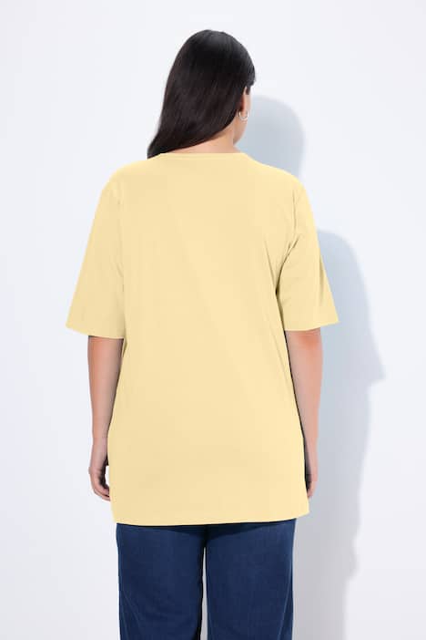 T-shirt coupe Relaxed Fit, décolleté en V et manches courtes