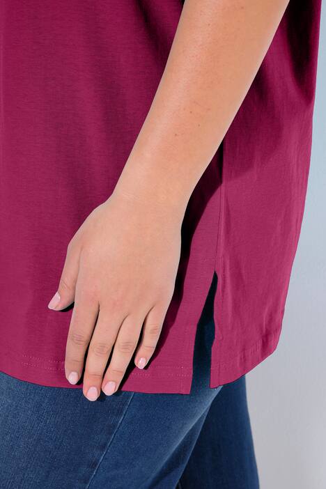 T-shirt coupe Relaxed Fit, décolleté en V et manches courtes