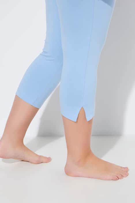 Pantalon corsaire, longueur 7/8. Taille élastique - jusqu'au 68/70