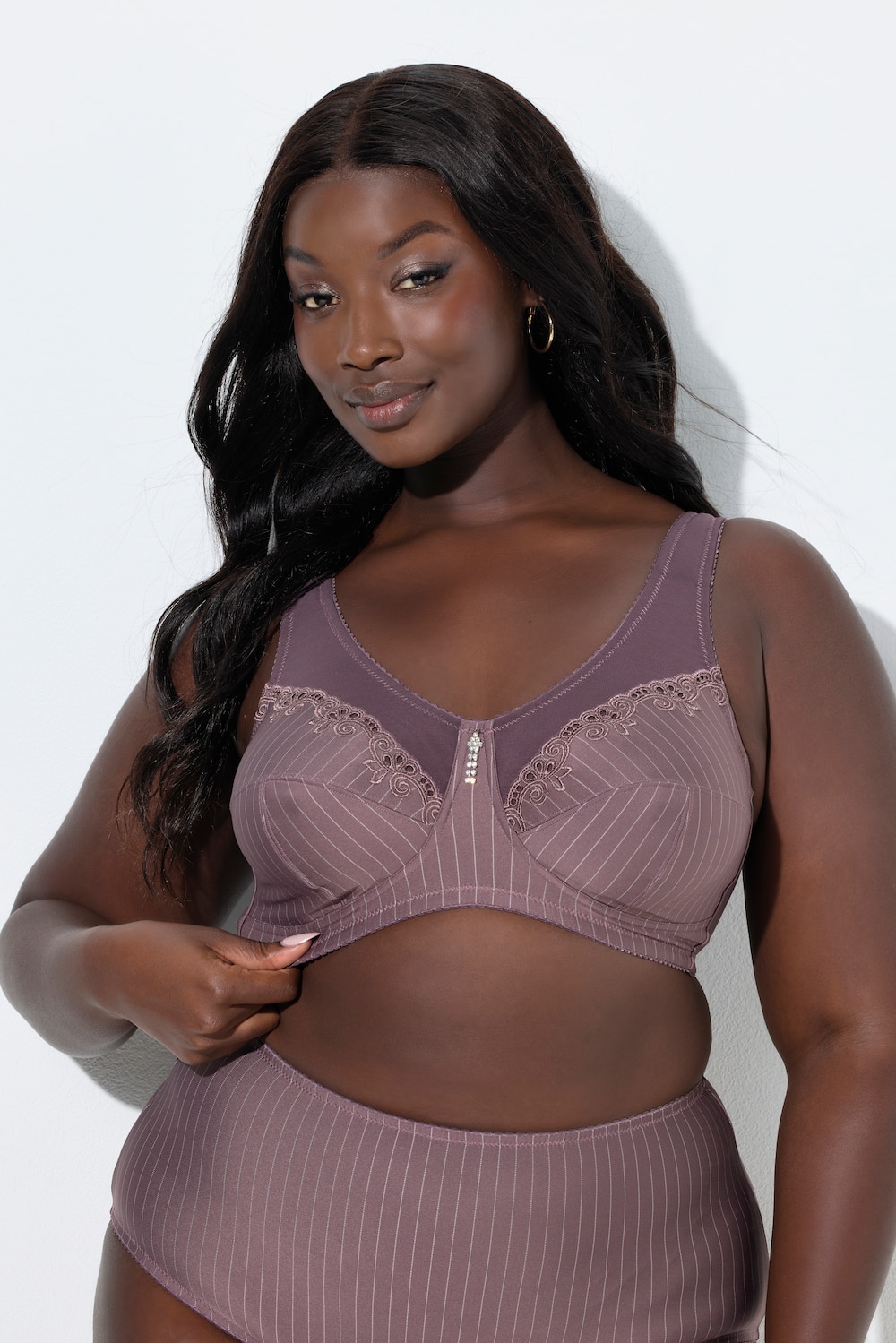 Entlastungs-BH, Strassanhänger, ohne Bügel, Cup B - G