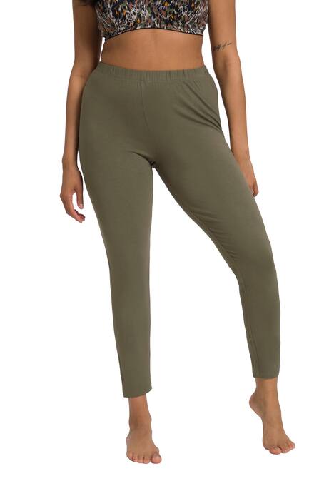 Legíny, délka k lýtkům, úzké nohavice, pružný pas