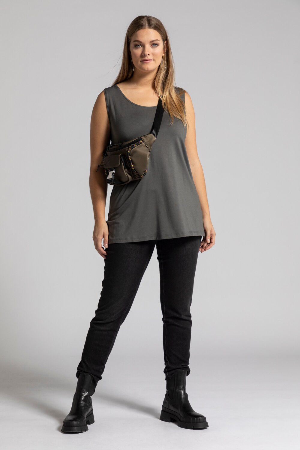 Grote Maten top, Dames, grijs, Maat: 58/60, Viscose, Ulla Popken Grote Maten top, Dames, grijs, Maat: 58/60, Viscose, Ulla Popken