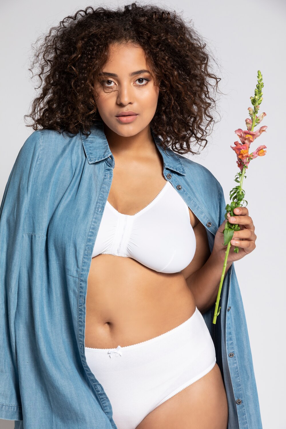 Grote Maten bustier, Dames, wit, Maat: 85D, Synthetische vezels/Elastaan, Ulla Popken Grote Maten bustier, Dames, wit, Maat: 85D, Synthetische vezels/Elastaan, Ulla Popken