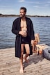 Short de bain, collection Beachwear. Taille élastique et cordon sous tunnel. Entrej. env. 6 cm.