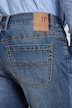 Jean 5 poches avec technologie FLEXNAMIC®, coutures contrastantes, coupe Straight Fit