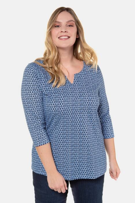 tiny shirts that stretch