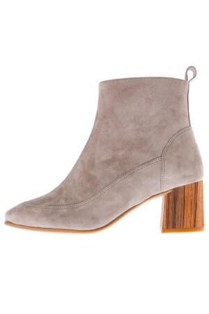 Ulla Popken Enkellaarsjes Blokhak Suede Wijdte H Grote Maten ulla popken kopen in de aanbieding Ulla Popken Enkellaarsjes Blokhak Suede Wijdte H Grote Maten ulla popken kopen in de aanbieding