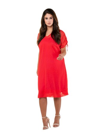 Ulla Popken Jurk Dubbellaags Transparant Chiffon Oversized Schouders Grote Maten ulla popken kopen in de aanbieding Ulla Popken Jurk Dubbellaags Transparant Chiffon Oversized Schouders Grote Maten ulla popken kopen in de aanbieding