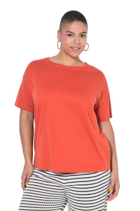 Basic tričko, Relax střih, padlá ramena