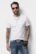 T-shirt Henley, collection Basic. Manches courtes et patte de boutonnage