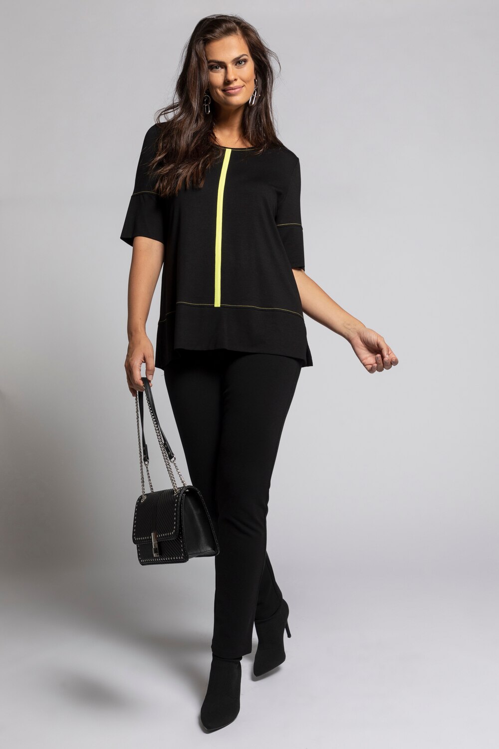 Grote Maten T-shirt, Dames, zwart, Maat: 50/52, Viscose, Ulla Popken Grote Maten T-shirt, Dames, zwart, Maat: 50/52, Viscose, Ulla Popken