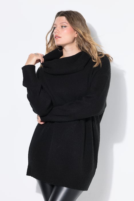 Long Cut Turtleneck Sweater