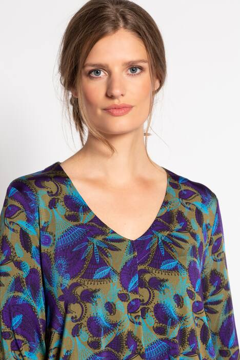 Fantasy Print A-line Fit Slinky Stretch Knit Top