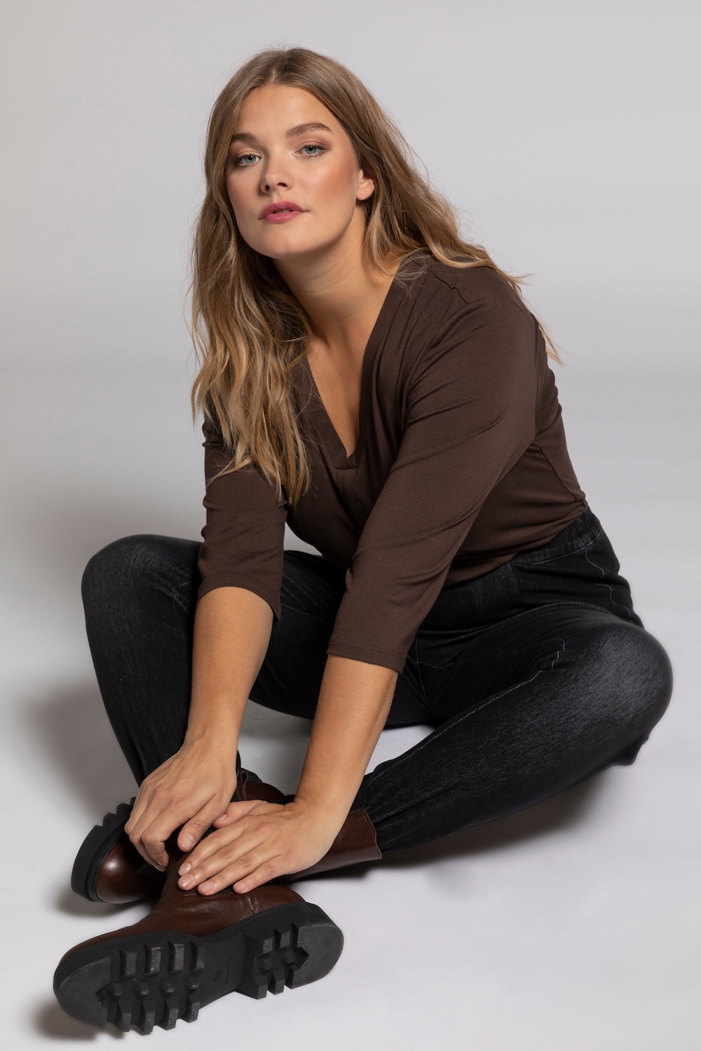 Grote Maten shirt, Dames, bruin, Maat: 58/60, Viscose, Ulla Popken Grote Maten shirt, Dames, bruin, Maat: 58/60, Viscose, Ulla Popken