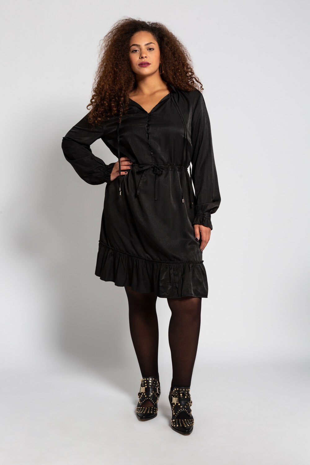Grote Maten overgooier jurk, Dames, zwart, Maat: 50/52, Polyester/Viscose, Studio Untold