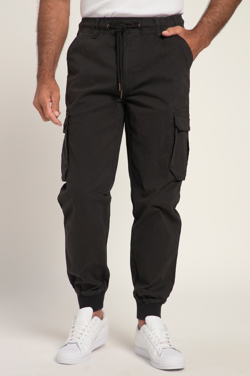 grandes tailles pantalon cargo avec technologie flexnamic®. multiples poches. coupe modern fit., hommes, noir, taille: 8xl, coton, jp1880