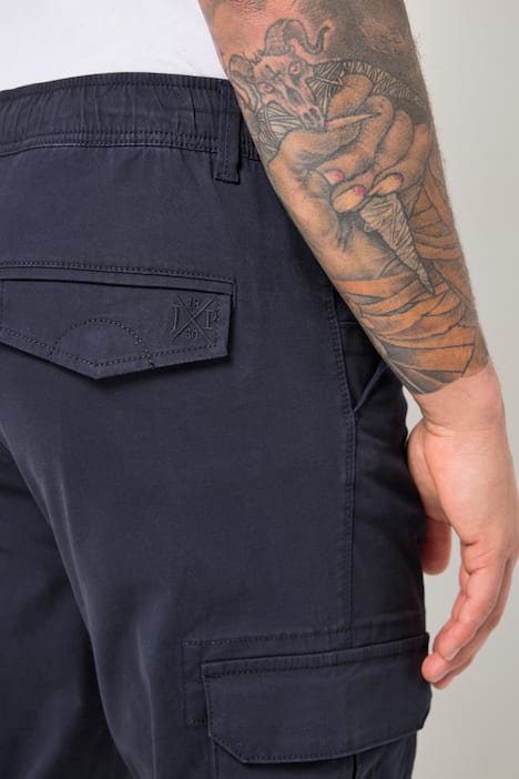 Pantalon cargo finition FLEXNAMIC®, multiples poches et coupe Modern Fit - jusqu'au 9 XL