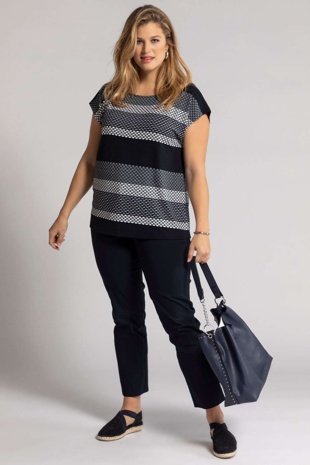 Plus Size Jacquard Graphic Stripe Stretch Knit Top, Woman, blue, size: 32/34, polyester/viscose, Ulla Popken