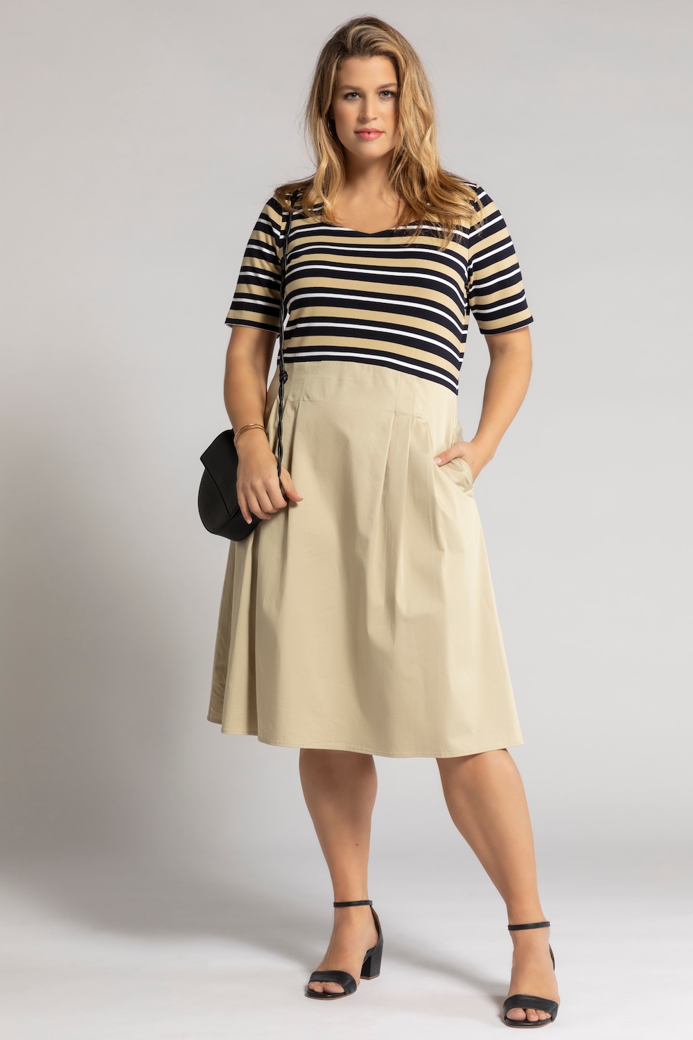 Grote Maten jurk, Dames, beige, Maat: 60, Katoen/Polyester, Ulla Popken Grote Maten jurk, Dames, beige, Maat: 60, Katoen/Polyester, Ulla Popken
