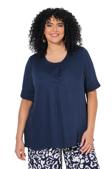 Halenka, prošívaná vsadka, A střih, kulatý výstřih, krátké rukávy