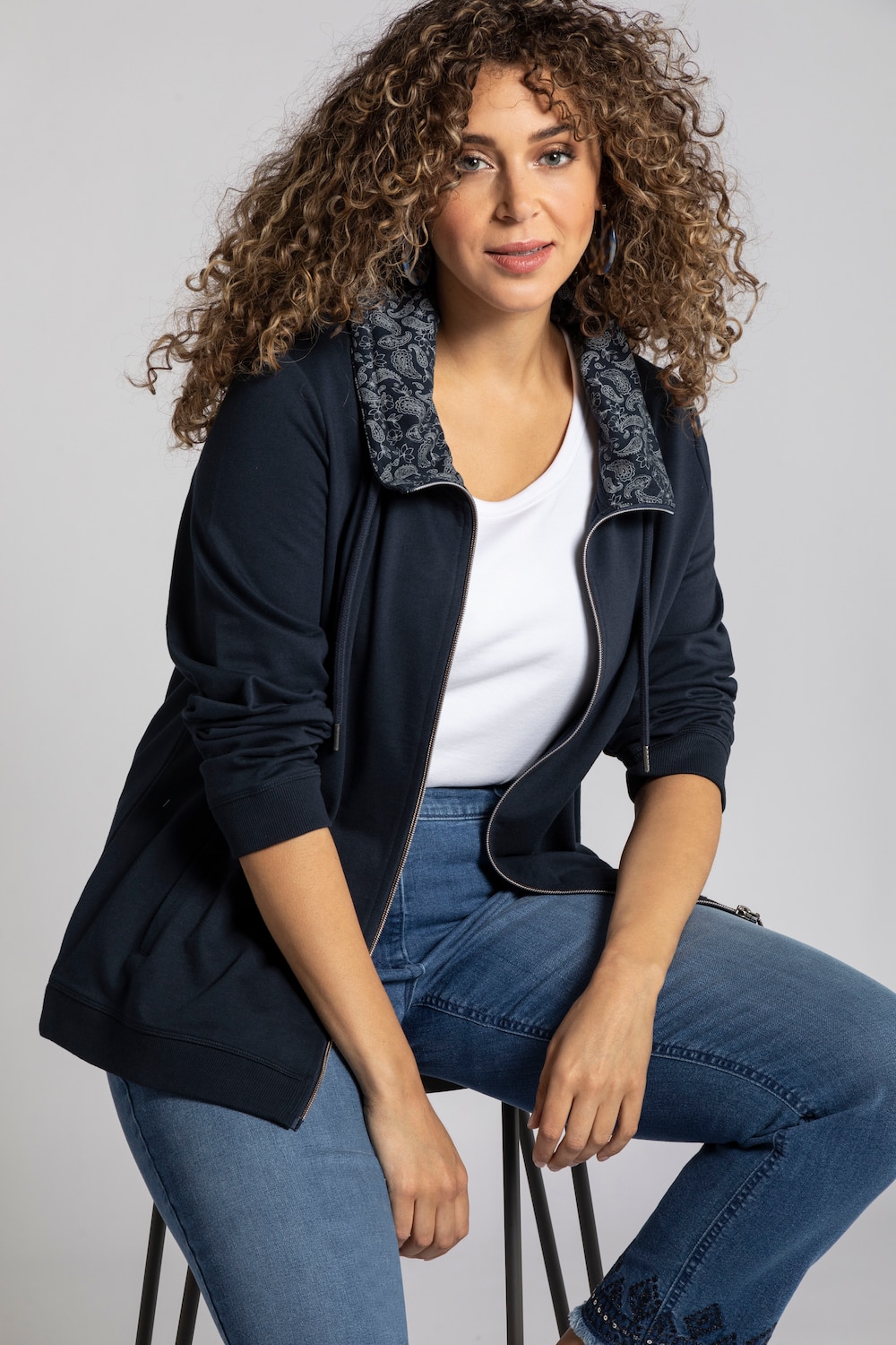 Grote Maten sweatjasje, Dames, blauw, Maat: 62/64, Katoen/Polyester, Ulla Popken Grote Maten sweatjasje, Dames, blauw, Maat: 62/64, Katoen/Polyester, Ulla Popken