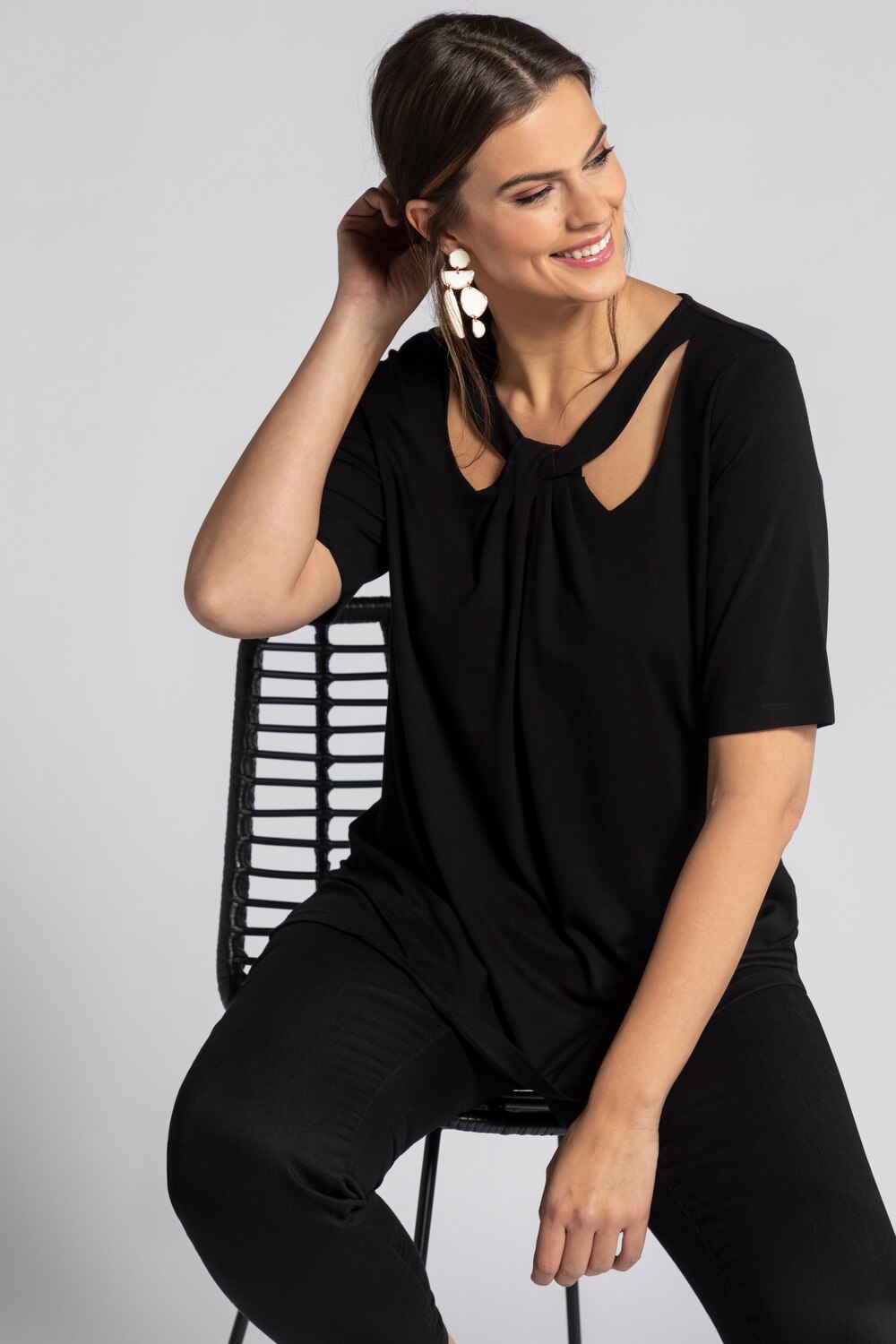 Grote Maten T-shirt, Dames, zwart, Maat: 50/52, Polyester/Viscose, Ulla Popken Grote Maten T-shirt, Dames, zwart, Maat: 50/52, Polyester/Viscose, Ulla Popken