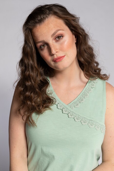 Top, Wickeloptik, Spitze, ärmellos, Biobaumwolle