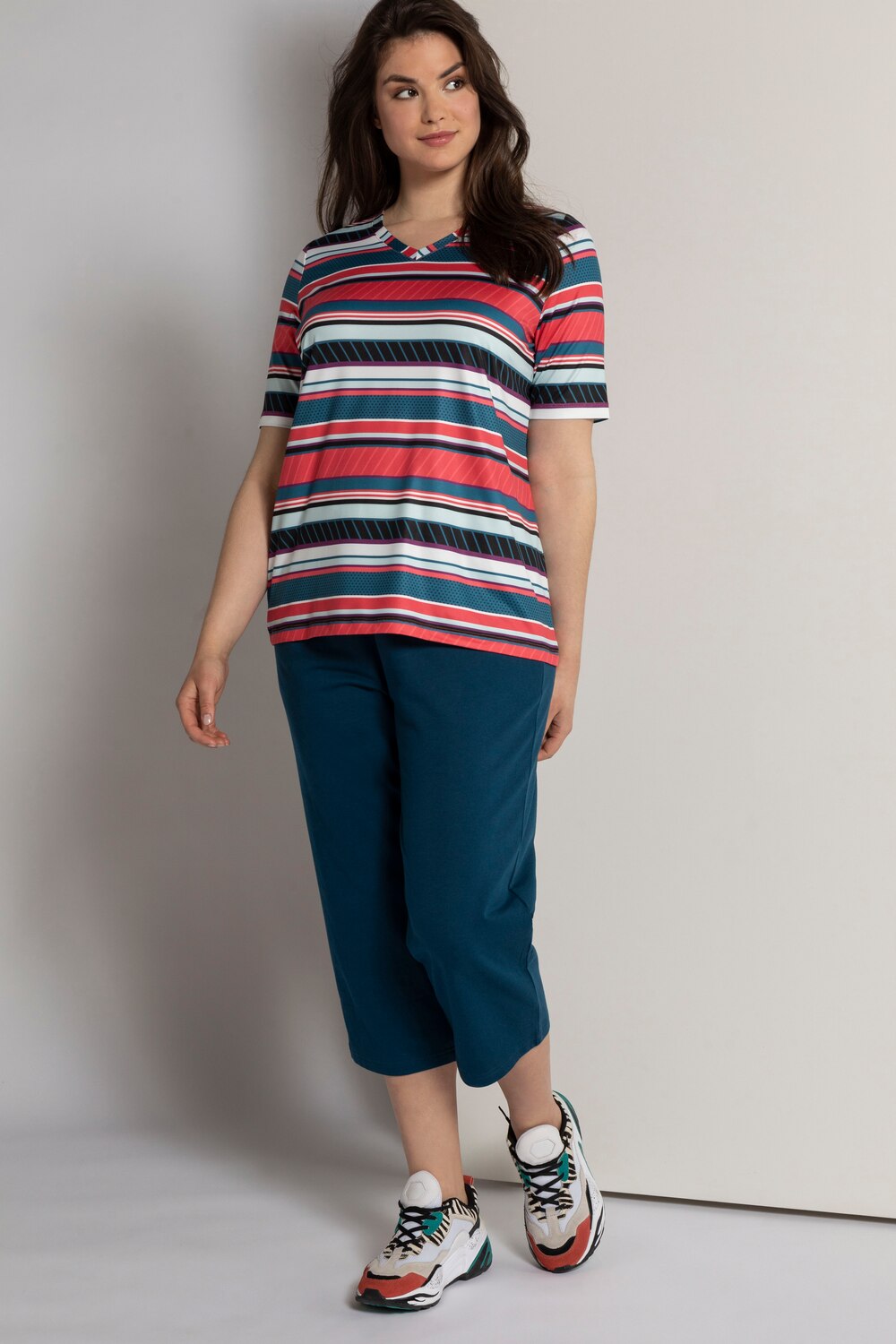 Plus Size Multi Stripe V-Neck Functional Stretch Knit Top, Woman, red, size: 16/18, polyester, Ulla Popken