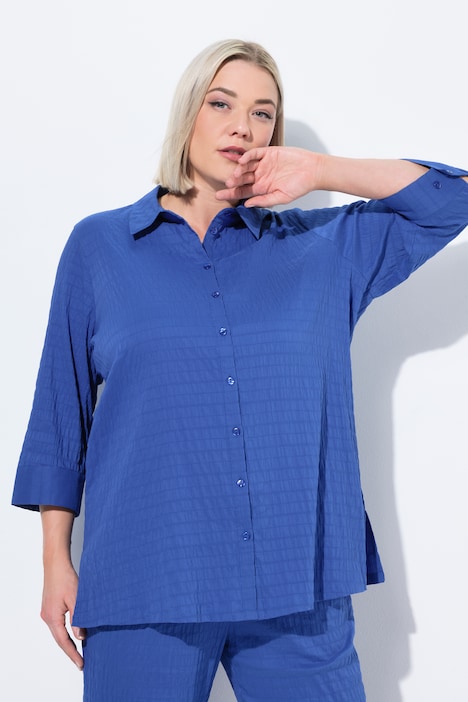 Bubble Texture Solid Button Front Stretch Blouse