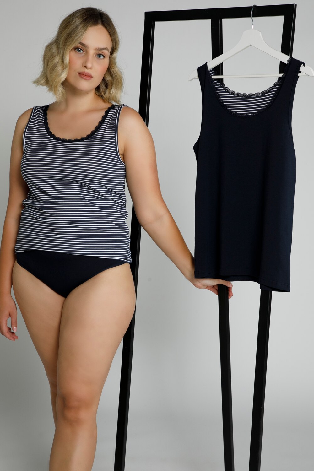 Grote Maten hemdjes, Dames, blauw, Maat: 42/44, Katoen, Ulla Popken Grote Maten hemdjes, Dames, blauw, Maat: 42/44, Katoen, Ulla Popken