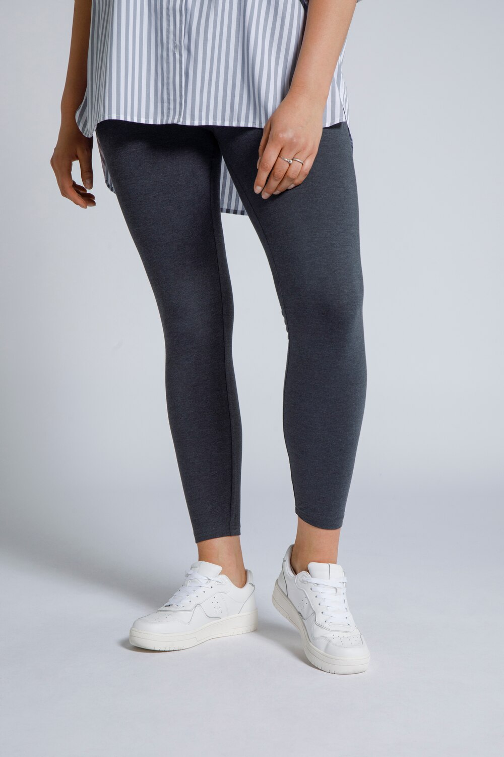 Grote Maten Legging, Dames, grijs, Maat: 46/48, Katoen/Polyester, Studio Untold Grote Maten Legging, Dames, grijs, Maat: 46/48, Katoen/Polyester, Studio Untold
