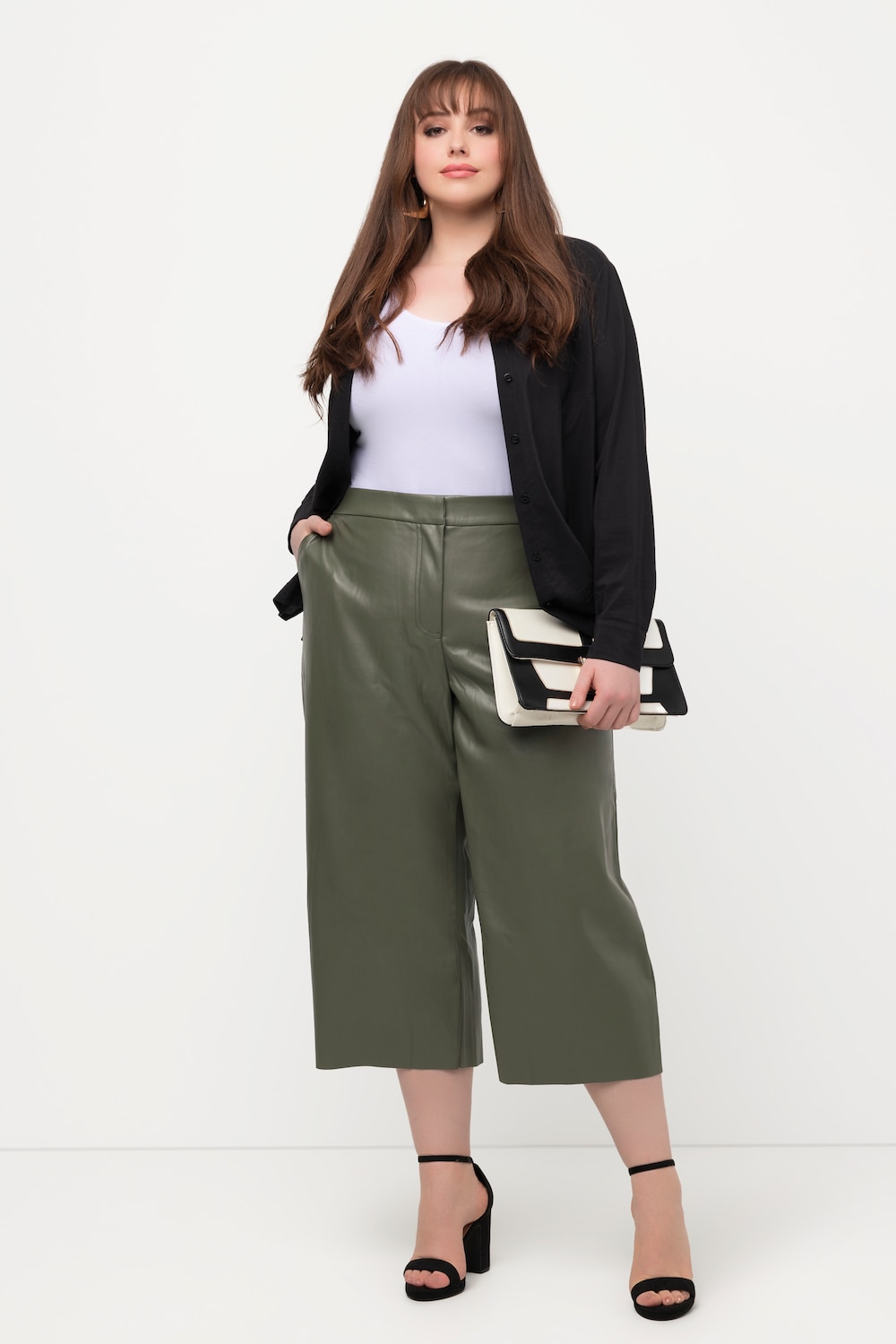 Plus Size Leather Look Wide Leg Culotte Pants, Woman, brown, size: 20/22, synthetic fibers, Ulla Popken