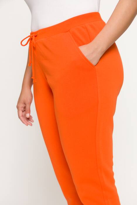 Mjukisbyxa, härligt mjuk insida, resårlinning