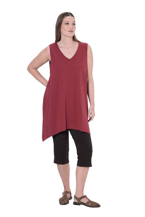 Dlouhý top, cípový lem, A střih, výstřih do V, bez rukávů