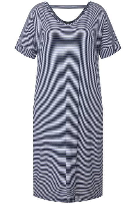 Midi šaty, proužky, výstřih do V, krátké rukávy