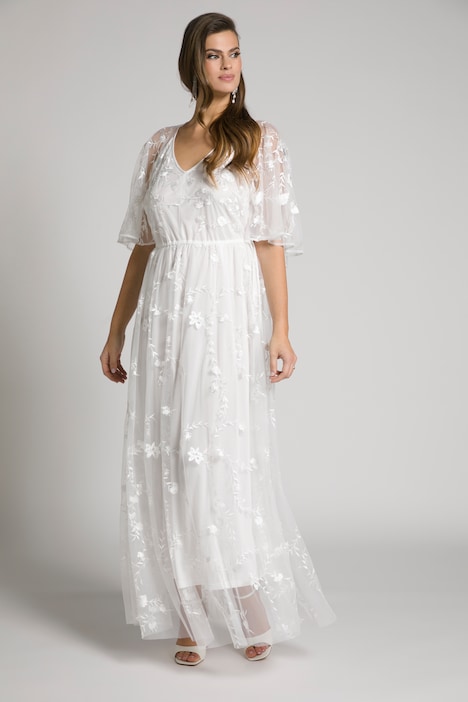 calcium Klimatologische bergen Necklet Embroidered Floral V-Neck Lined Maxi Occasion Dress | More Dresses | Dresses