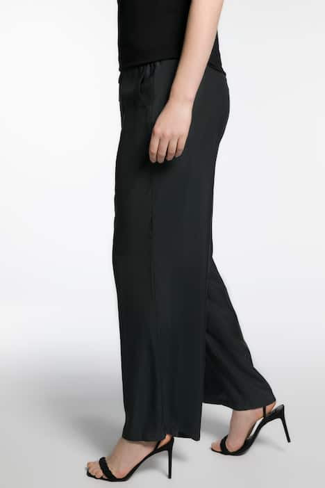 Marlenebyxa Mary i highwaterlängd, vida ben, resårlinning