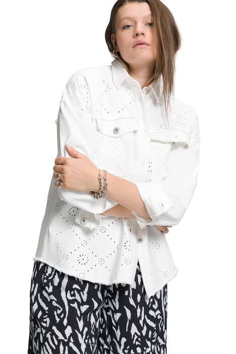 Džínová bunda, oversize, děrovaná výšivka, třásňový lem, dlouhé rukávy