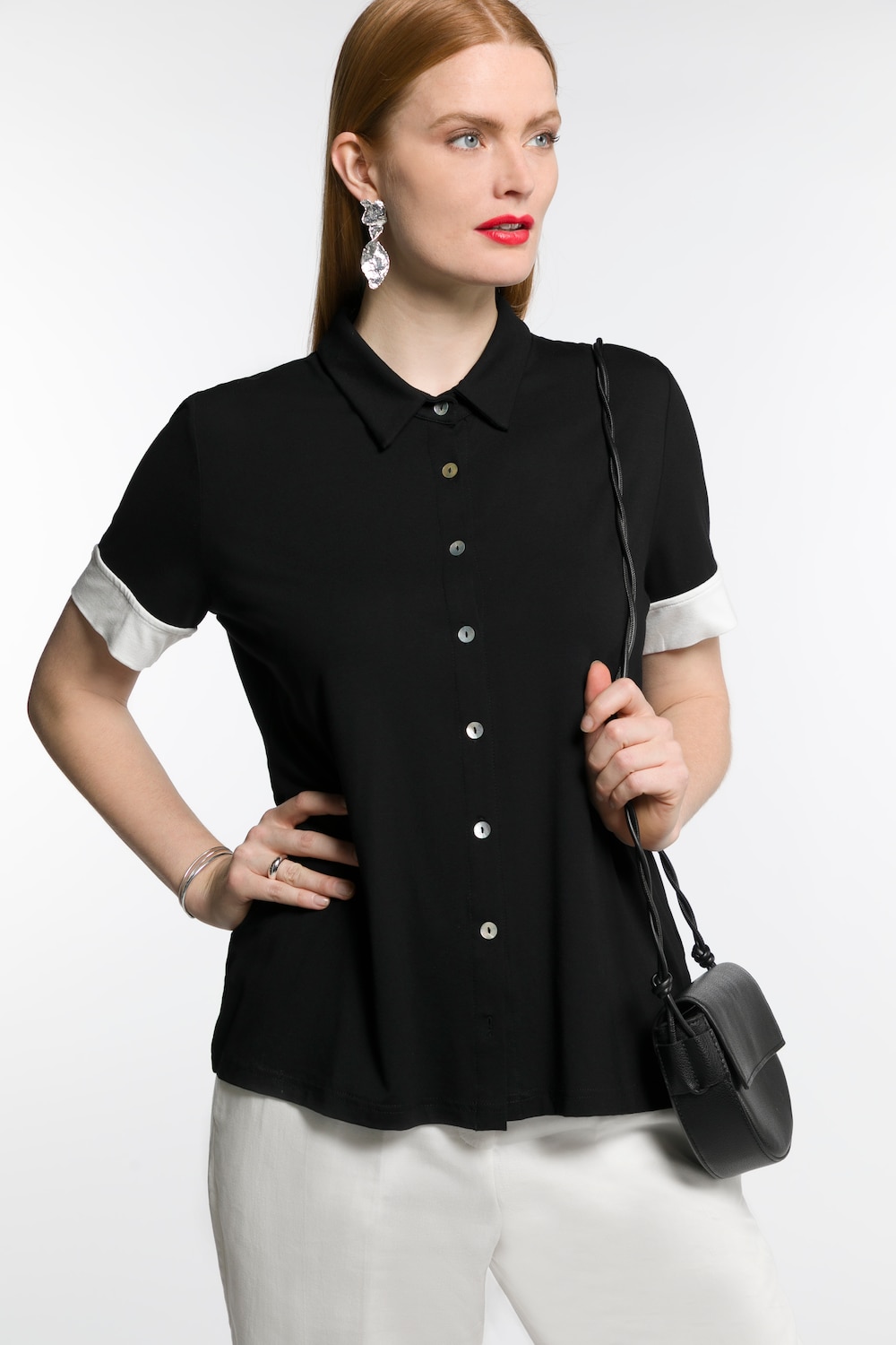 Plus Size Button Front Contrast Accent Short Sleeve Stretch Knit Top, Woman, black, size: 16/18, viscose, Ulla Popken