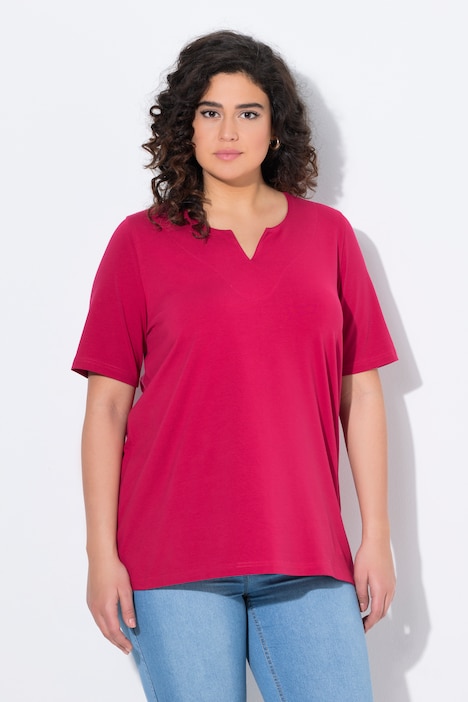 Essential Notch Neck Stretch Tee